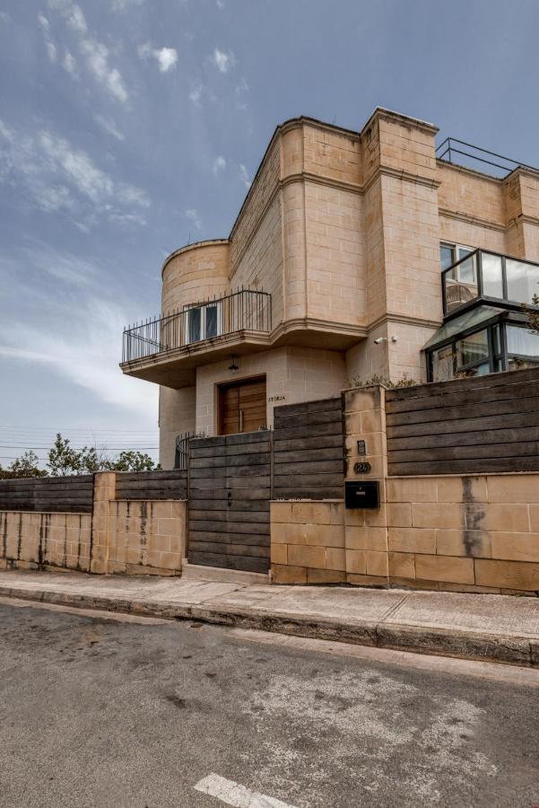 Talbot And Bons Deluxe Studio Flat Gudja Εξωτερικό φωτογραφία